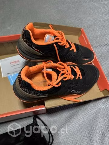 Zapatillas Padel AT10 Negro-Naranja - NOX