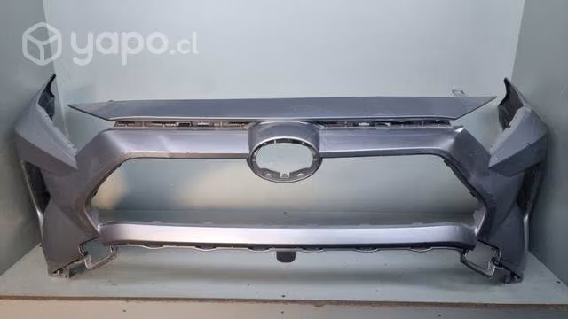 Parachoque Toyota rav4 dmg la cisterna 53.02