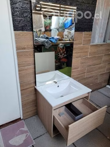 Vanitorio con cubierta y espejo - Imagen 2