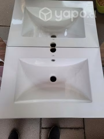 Vanitorio con cubierta y espejo