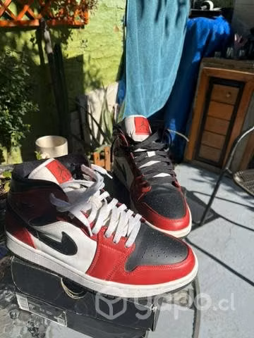 Jordan 1 8,5 US chicago black toe Orginal