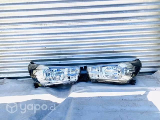 Óptico toyota hilux