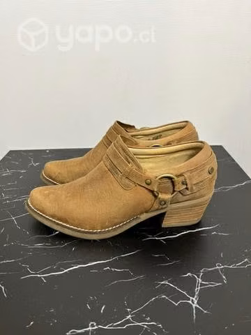 Botines Hush Puppies, 100% de cuero, calentitos