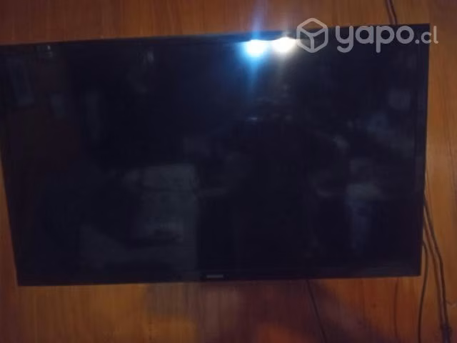 Smart TV 32 con soporte giratorio