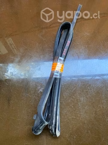Goma vidrio pta del der Mitsubishi L200 2019