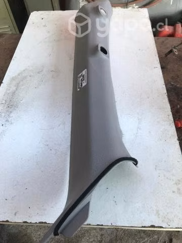 Tapiz cubre pilar delantero superior der Honda Rid