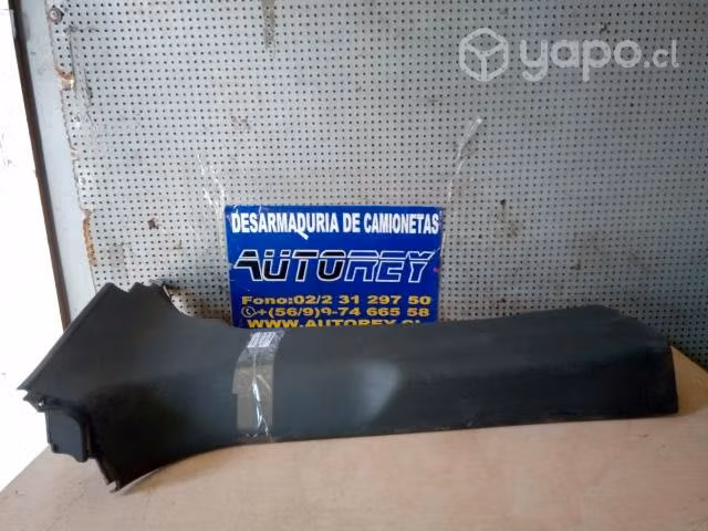 Tapiz cubre pilar central inferior derech Honda Ri