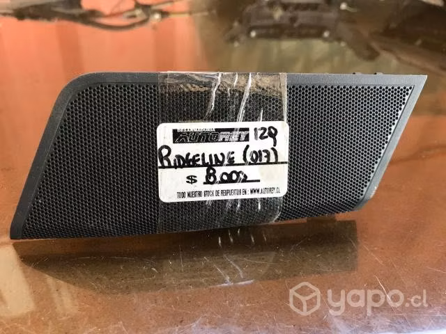 Tapa tweter izquierda tablero Honda Ridgeline 2010