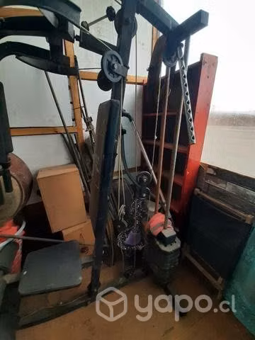 Maquina de ejercicios completa