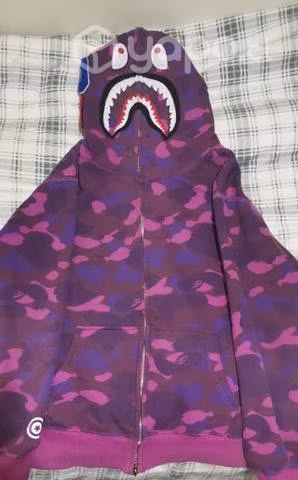 Poleron bape shark