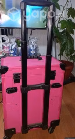 Maleta de uñas y sus materiales - Imagen 2