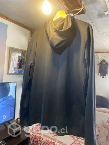Chaqueta under armour un solo uso talla xl