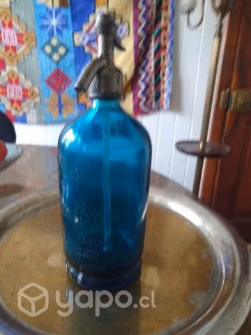 Antiguos sifones con cabeza de plomo