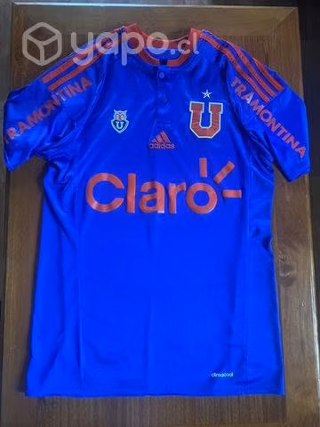 Camiseta U de Chile