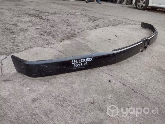 Moldura de mascara Chevrolet Colorado 2004-2012
