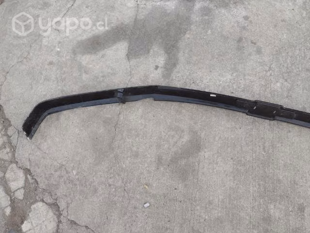Moldura de mascara Chevrolet Colorado 2004-2012