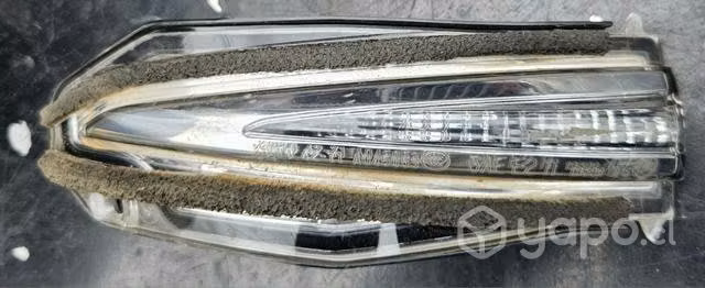 Luz intermitente izquierda Hilux / Fortuner 2016