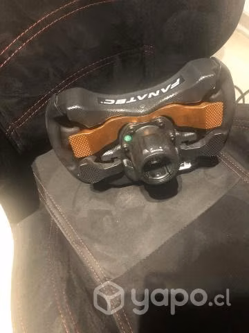 Base fanatec CSL DD de 8 nm y volantes - Imagen 3