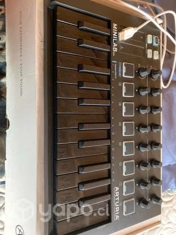 Sintetizador Arturia minilab MK2