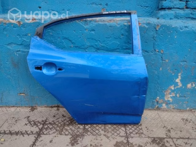 Puerta trasera der Nissan Sentra 2021-2023