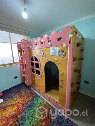 Cama entretenida