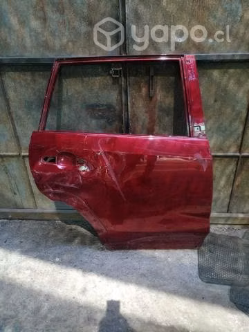 Puerta trasera derecha toyota rav orig
