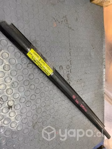 Moldura lame vidrio puerta del der Explorer 2015