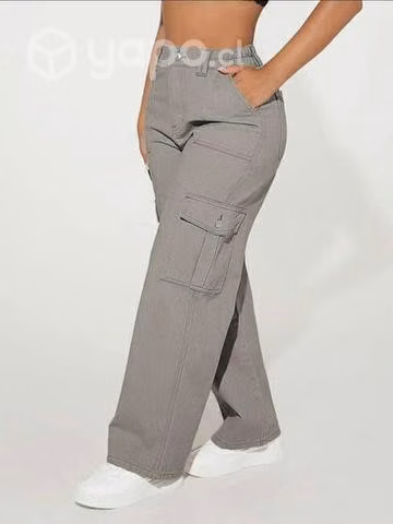 Pantalón cargo talla 36-38