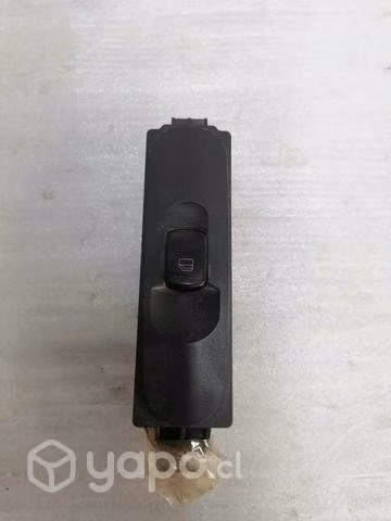 Botonera delantera RH sprinter año 2012 / 2019