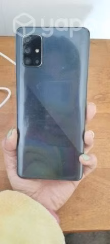Teléfono Samsung A71 usado