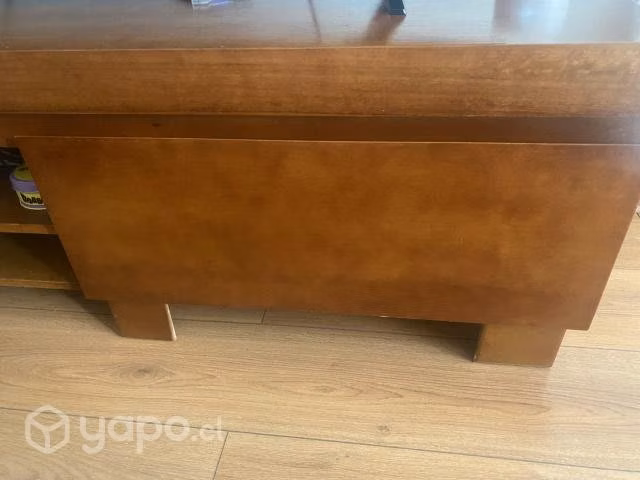 Cama King 2x2 , 2 Veladores ,Repisa y Mueble TV