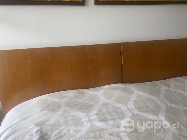 Cama King 2x2 , 2 Veladores ,Repisa y Mueble TV