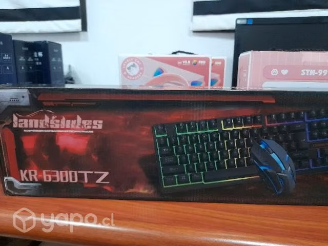 Vasos Led y teclado gamer