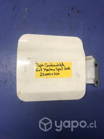 Tapa combustible exterior Mitsubishi Montero Sport