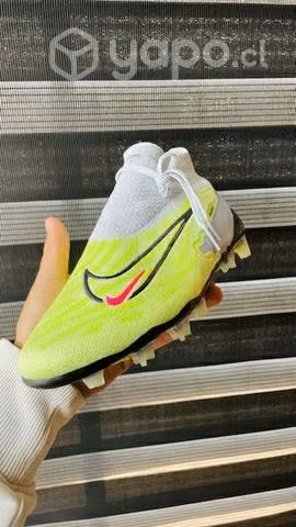 Zapatos de fútbol