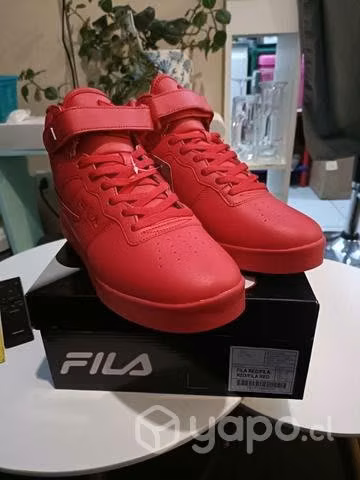 Zapatillas Fila Vulc 13 Red ,5 y 43