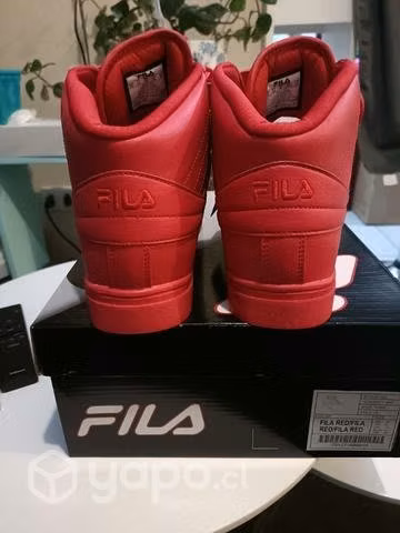 Zapatillas Fila Vulc 13 Red ,5 y 43