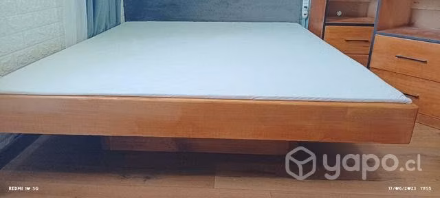 Cama de madera fina - Imagen 2