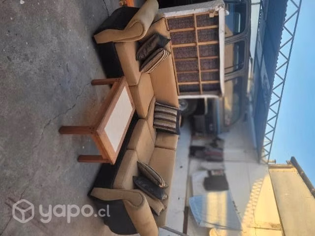 Living seccional + mesa de centro