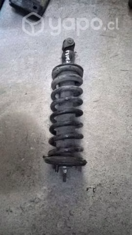 Amortiguador derecho Nissan NP300