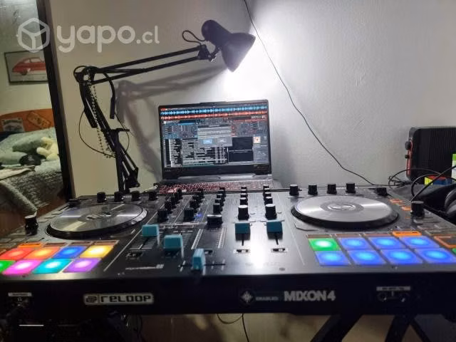 Controlador Reloop mixon 4