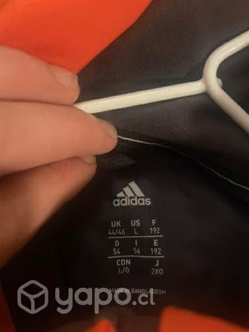 Caqueta impermiable Adidas