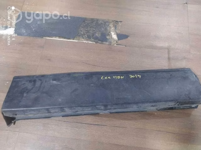 Mazda cx9 2019 moldura dr puerta trasera derecha
