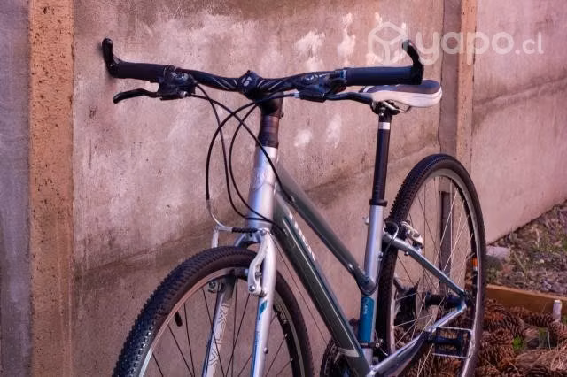 Bicicleta Trek FX 7.2 WSD