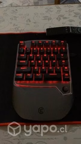 Combo xbox serie s mas audifonos y teclado/mouse