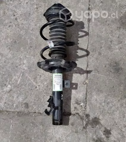 Amortiguador derecho nissan sentra