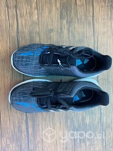 Zapatillas marca adidas talla 33
