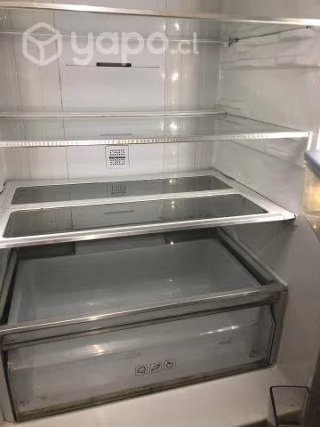 Refrigerador dos cuerpos Samsung