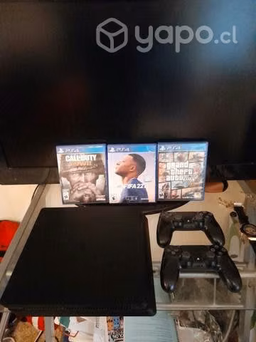 Play Station 4 slim