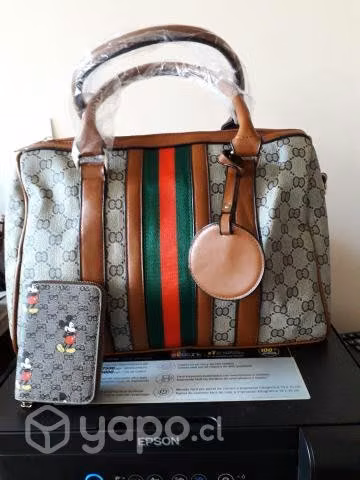 Cartera grande estampada